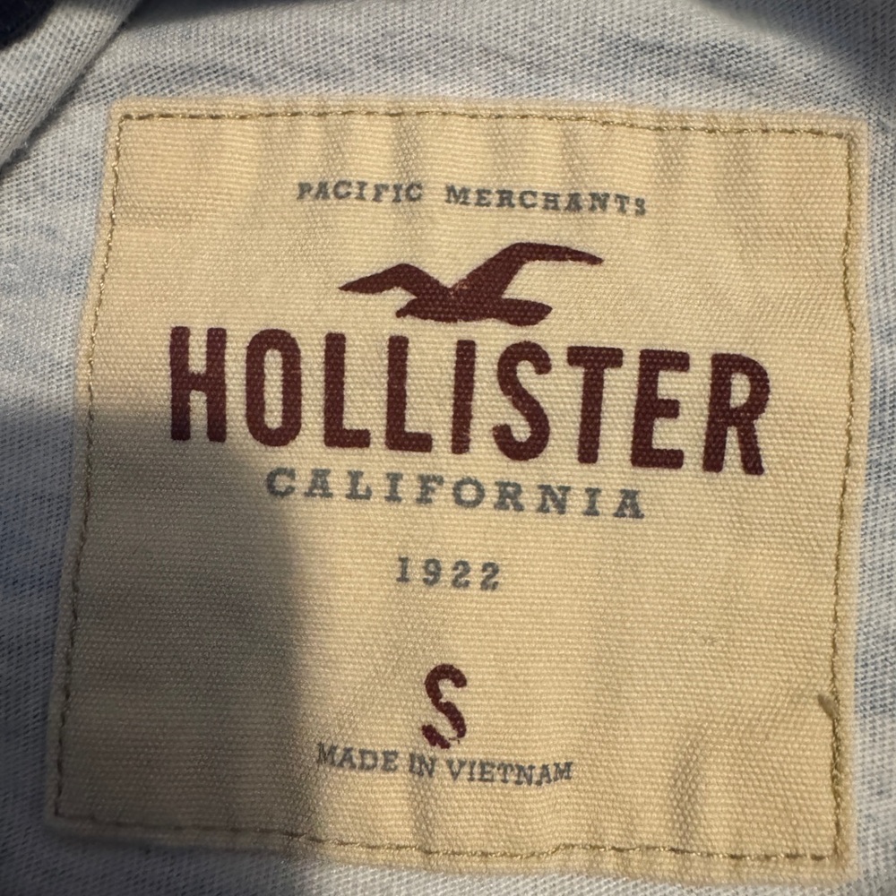 Hollister White and Blue Mens Sweatshirt With Hollister Logo Patch - Picture 3 of 4